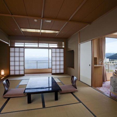 Hotel New Awaji Sumoto Zewnętrze zdjęcie