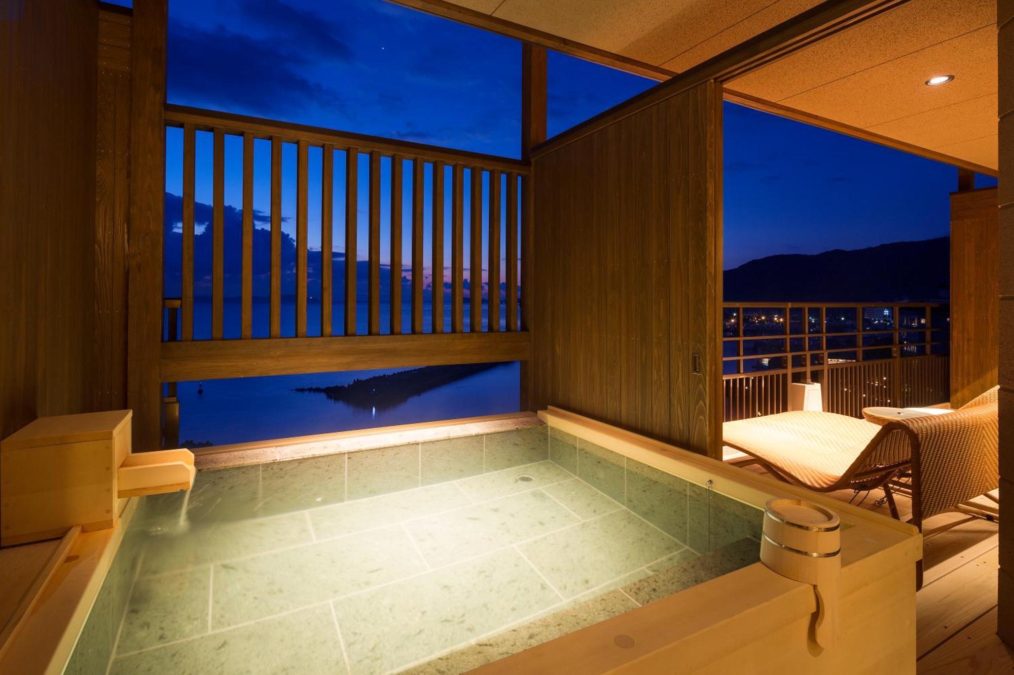 Hotel New Awaji Sumoto Zewnętrze zdjęcie