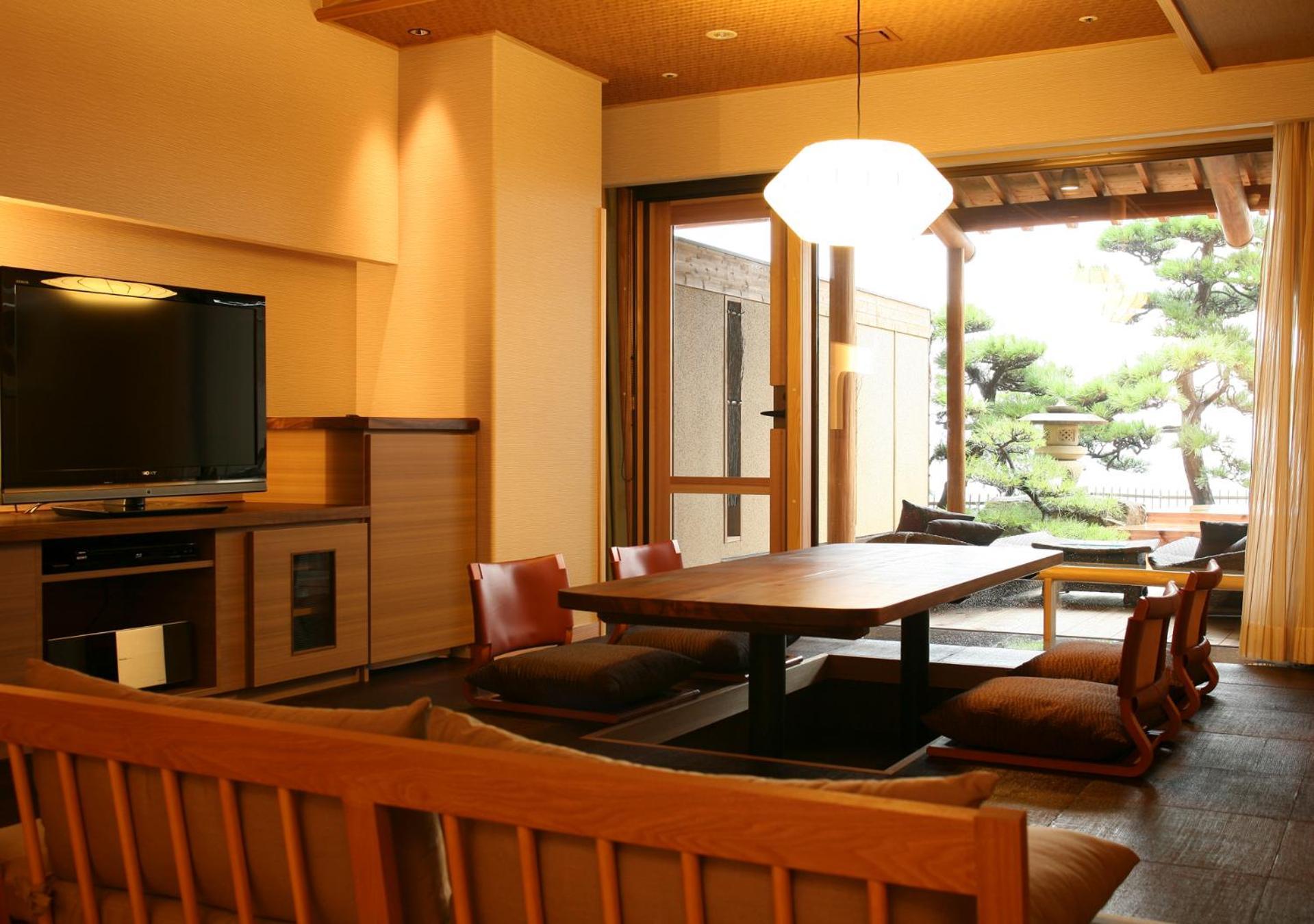 Hotel New Awaji Sumoto Zewnętrze zdjęcie