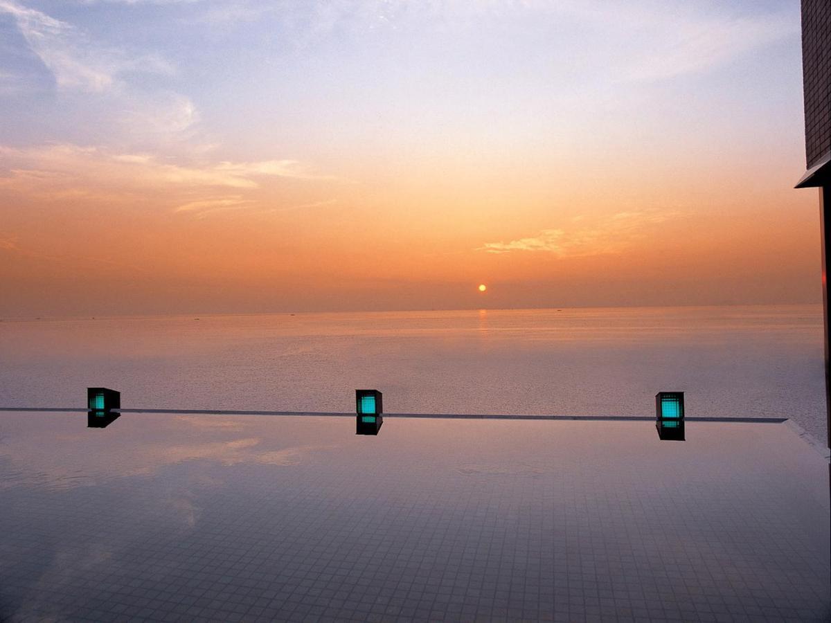 Hotel New Awaji Sumoto Zewnętrze zdjęcie