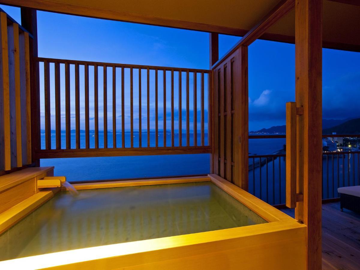 Hotel New Awaji Sumoto Zewnętrze zdjęcie