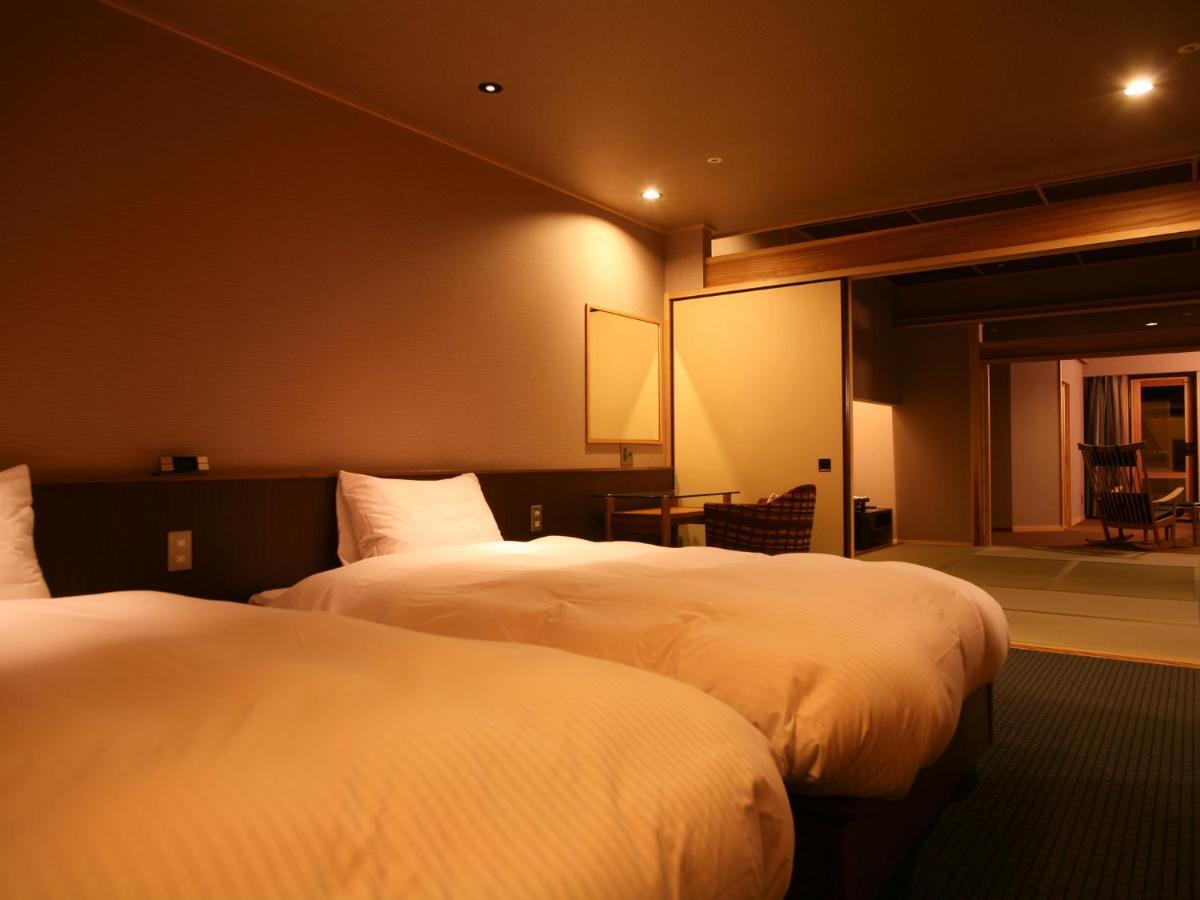 Hotel New Awaji Sumoto Zewnętrze zdjęcie