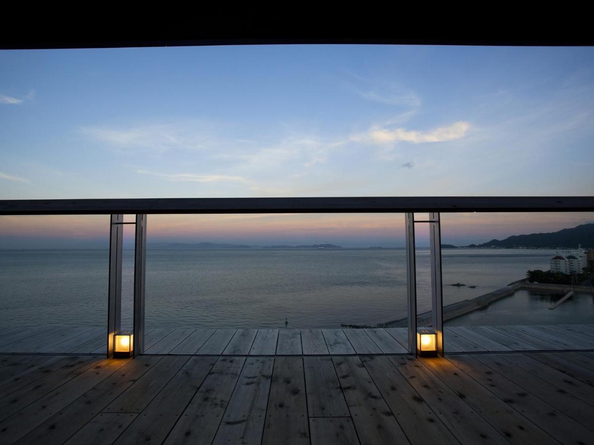 Hotel New Awaji Sumoto Zewnętrze zdjęcie